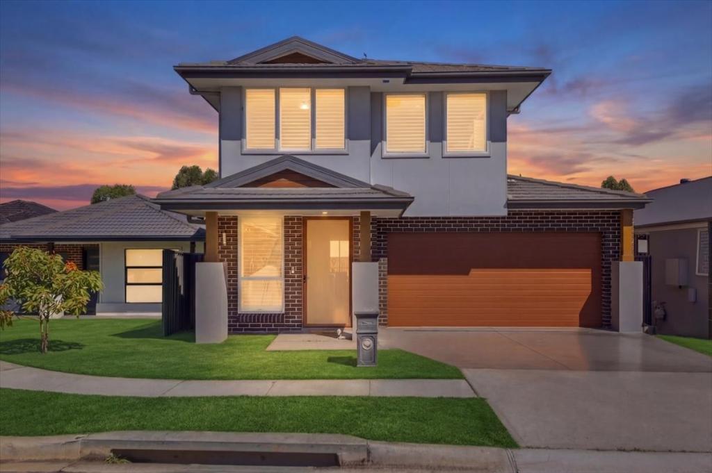 71 Barrett St, Gregory Hills, NSW 2557