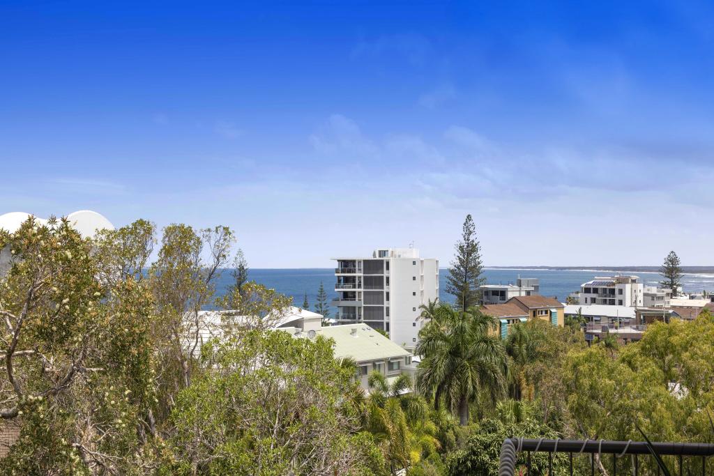 4/7 UPPER GAY TCE, KINGS BEACH, QLD 4551