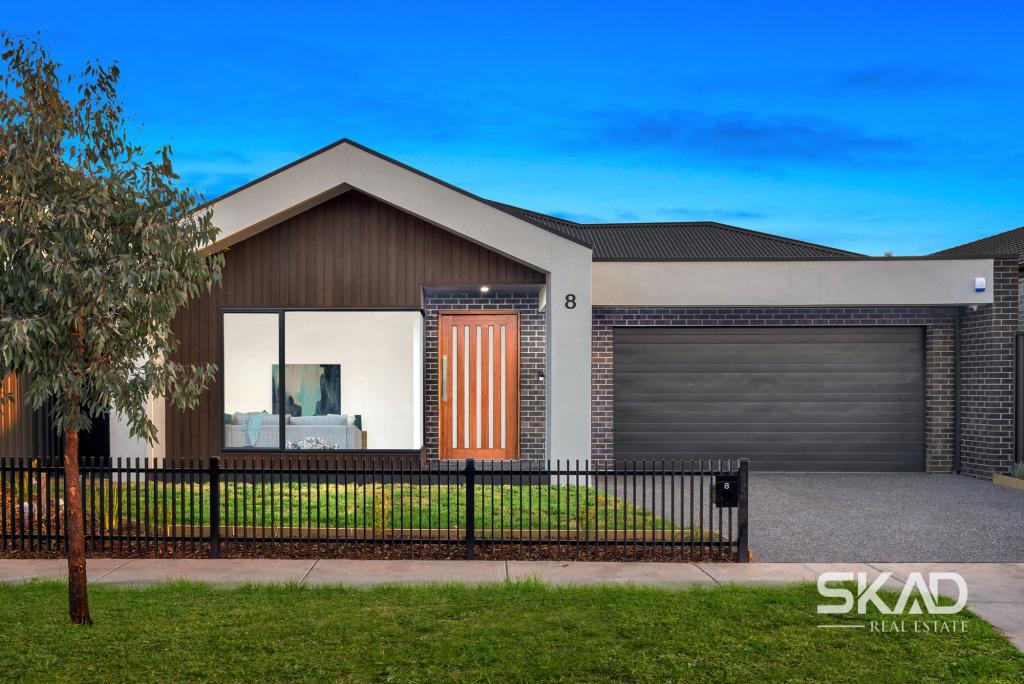 8 CANDY RD, GREENVALE, VIC 3059