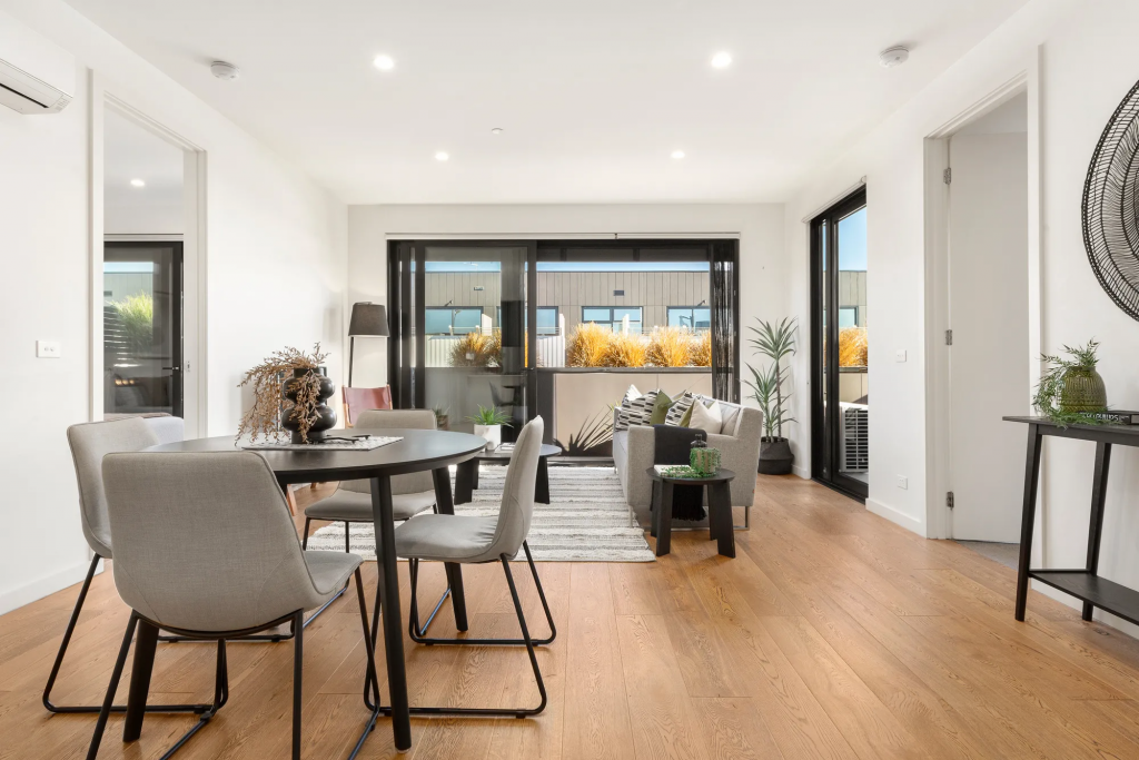 303/19 Hall St, Cheltenham, VIC 3192