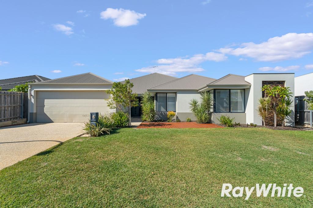6 Lorea Loop, Halls Head, WA 6210
