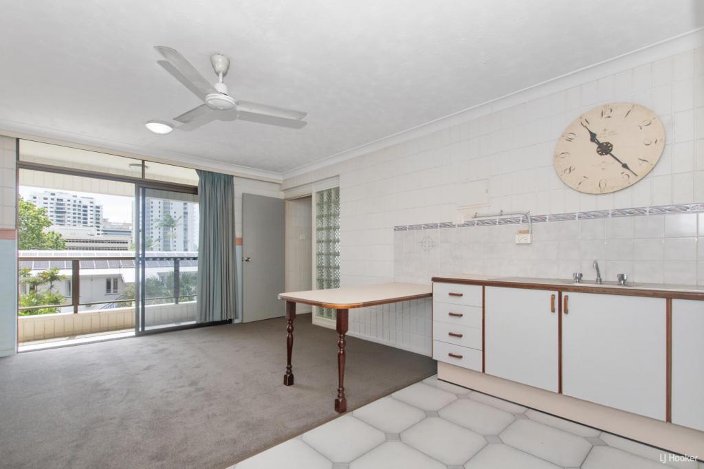 7/270 Walker St, Townsville City, QLD 4810