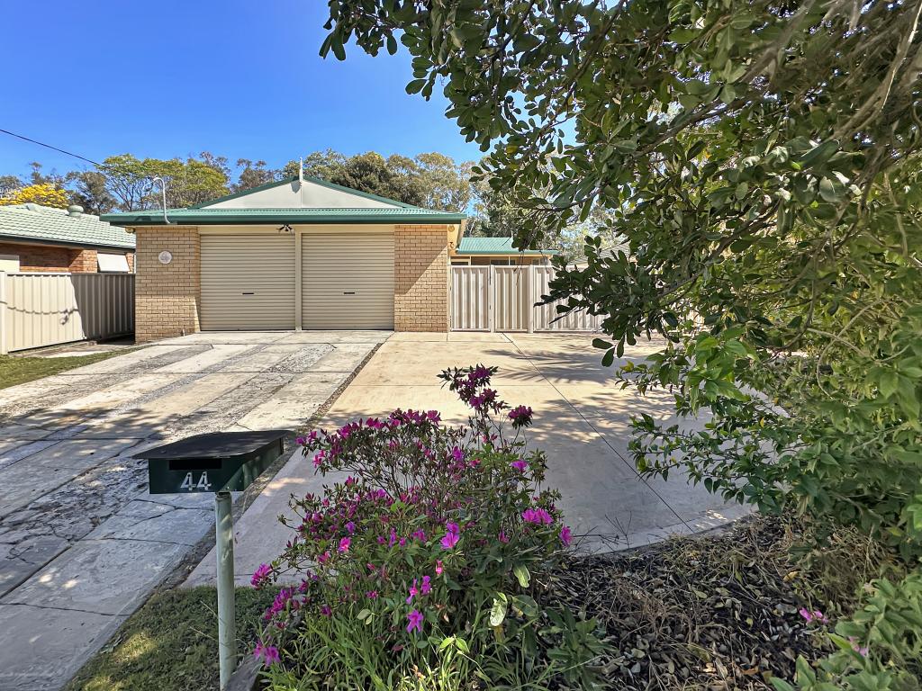 44 President Poincare Pde, Tanilba Bay, NSW 2319