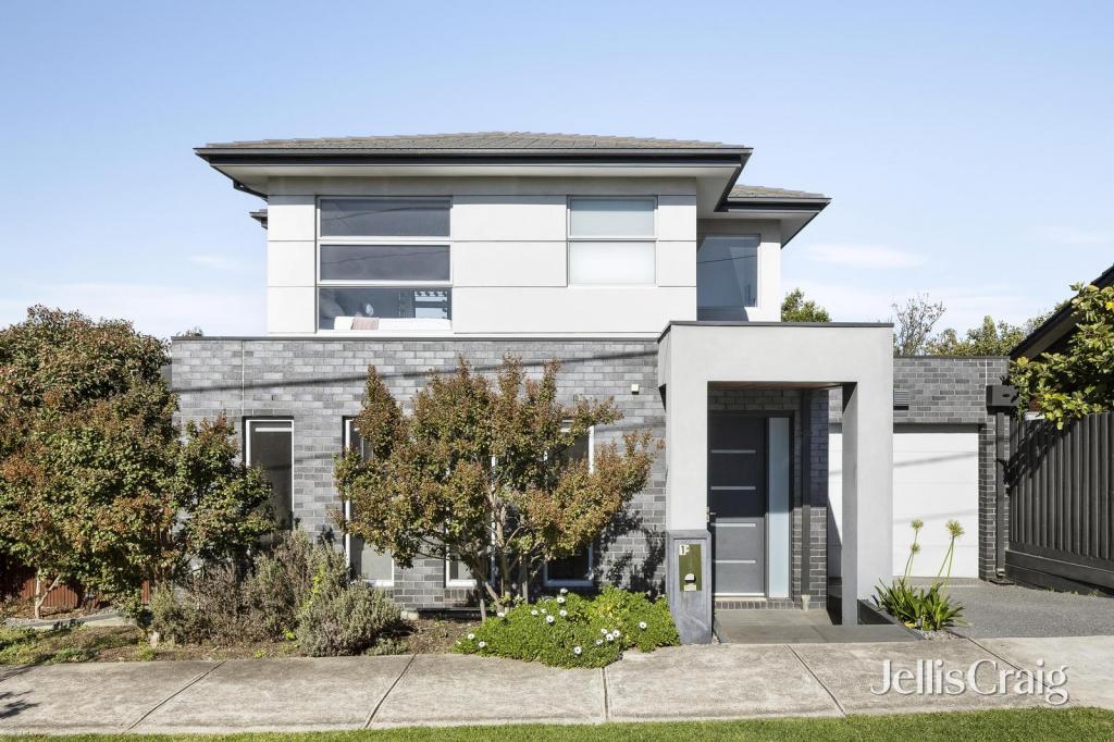 1/1A SYLVESTER GR, PRESTON, VIC 3072