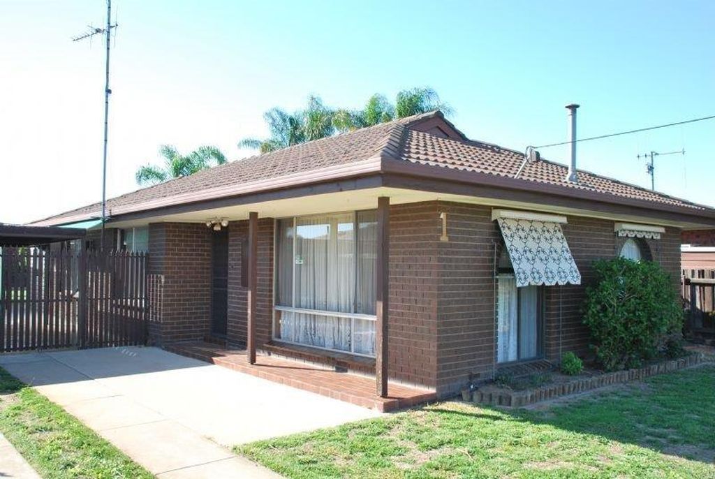 1 Dennis St, Shepparton, VIC 3630