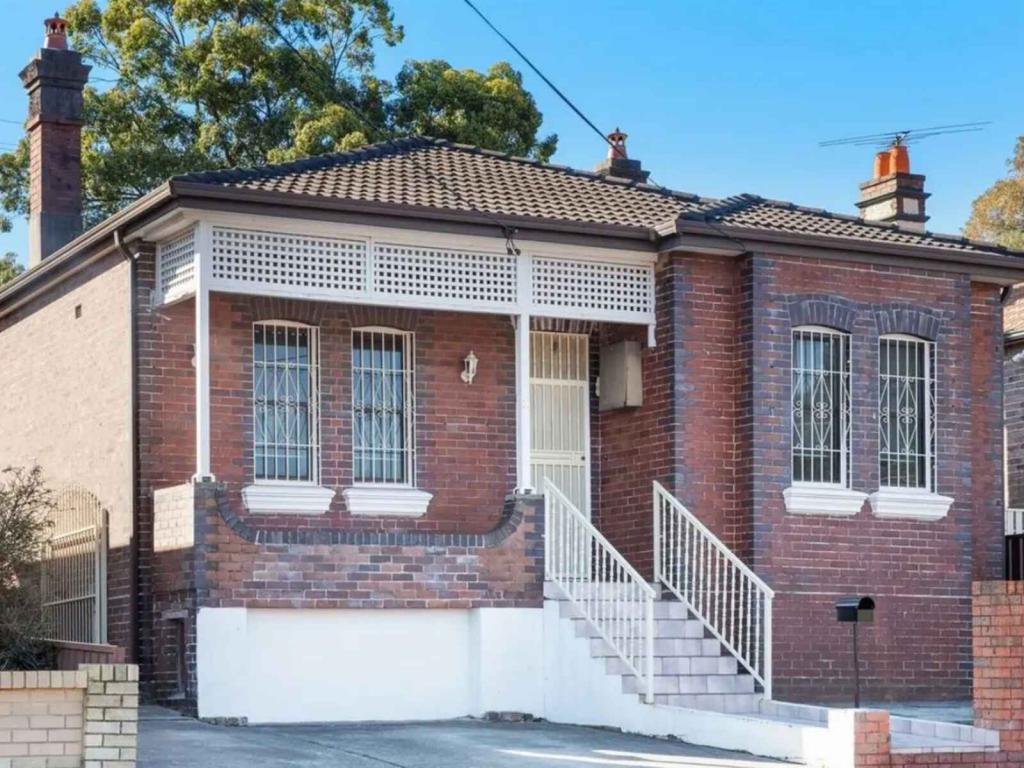 1/89 EWART ST, DULWICH HILL, NSW 2203