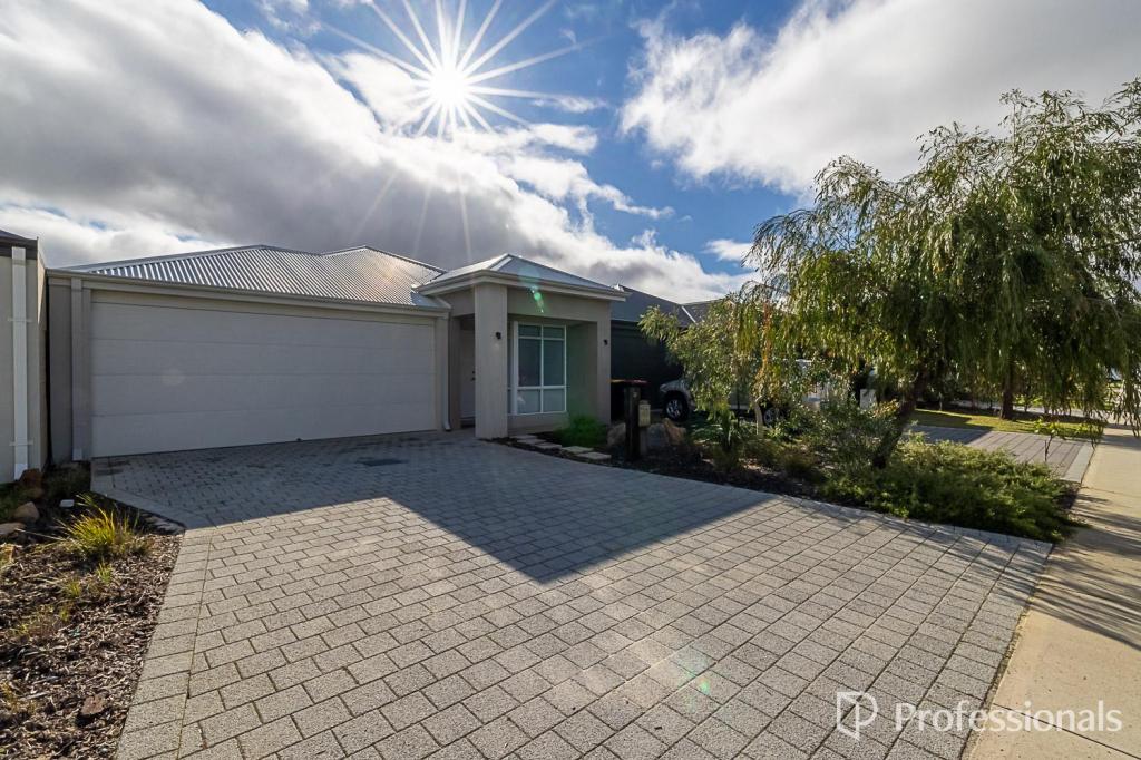 37 Woodville Rd, Haynes, WA 6112