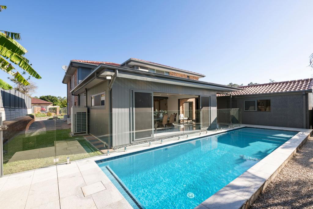 5 Glenvillan Pl, Bridgeman Downs, QLD 4035