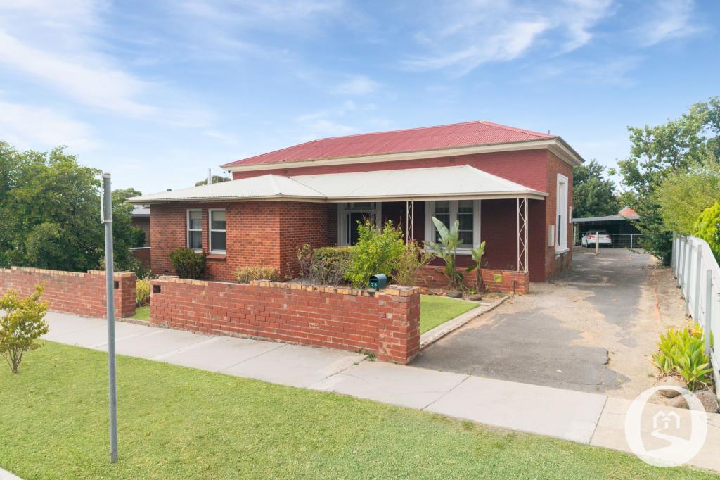 73 Victoria St, Eaglehawk, VIC 3556
