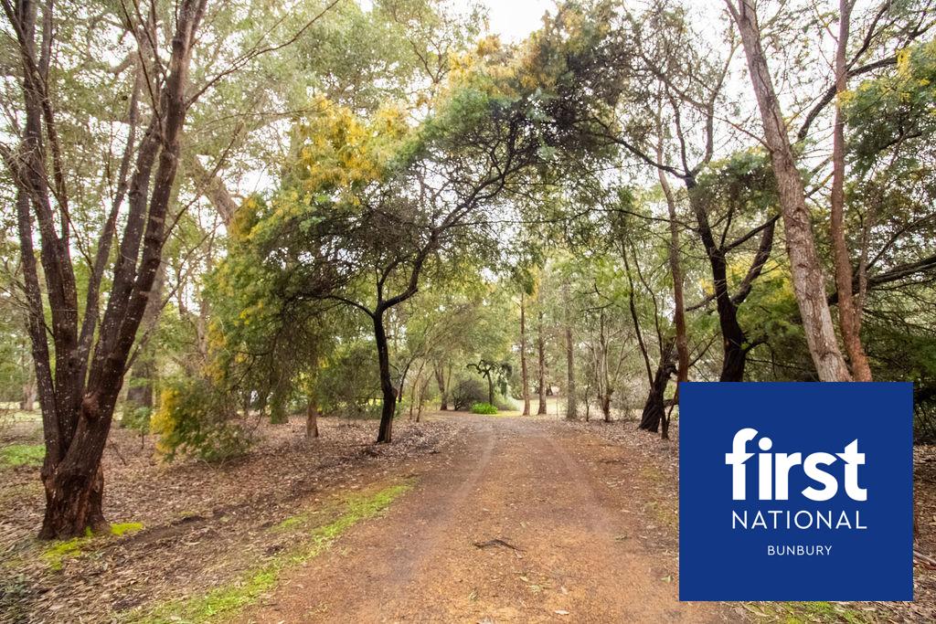 38 Greenwood Rd, Nannup, WA 6275