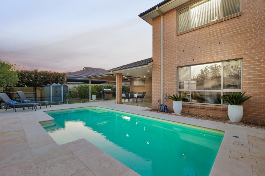 7 GIBSON ST, ORAN PARK, NSW 2570