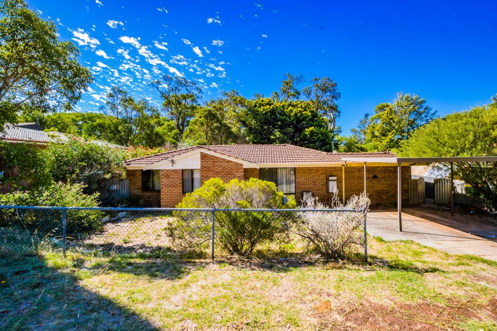 26 Jacaranda Cres, Withers, WA 6230