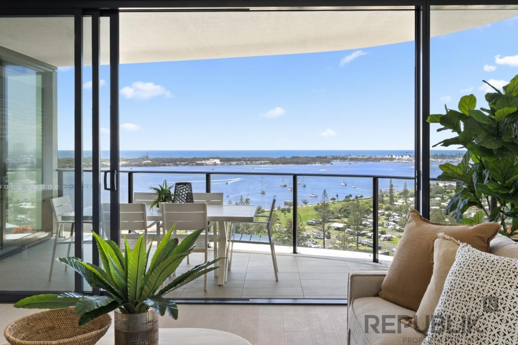 1807/180 MARINE PDE, LABRADOR, QLD 4215