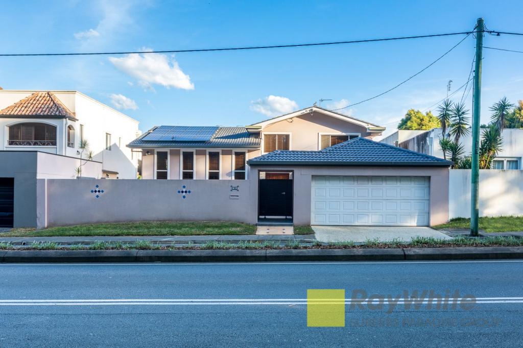 76 Slatyer Ave, Bundall, QLD 4217