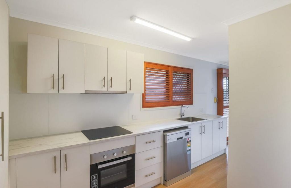 5 Vienna Way, Strathpine, QLD 4500