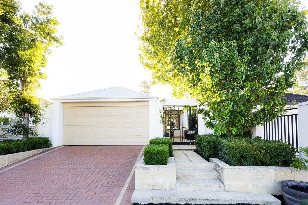 245a Weaponess Rd, Wembley Downs, WA 6019