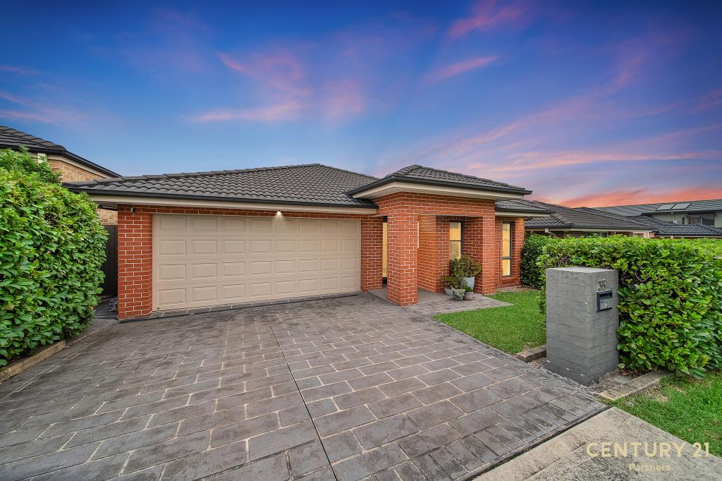 35 STANLEY AVE, MIDDLETON GRANGE, NSW 2171