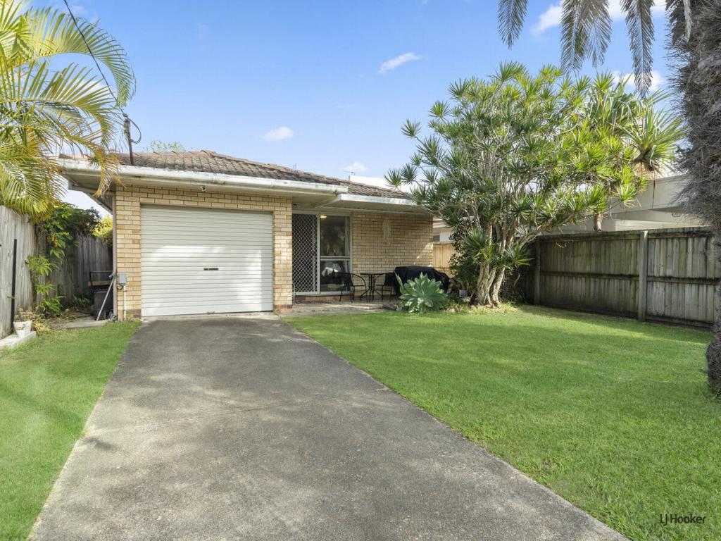 26 Cypress Tce, Palm Beach, QLD 4221
