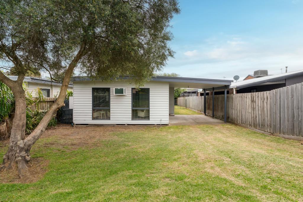 184 Eastbourne Rd, Rosebud, VIC 3939