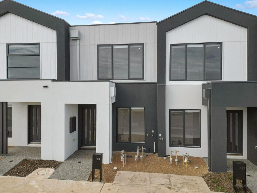 68 Wild Goose Way, Clyde North, VIC 3978
