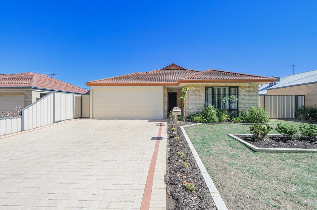 9 Skipper Cres, Success, WA 6164