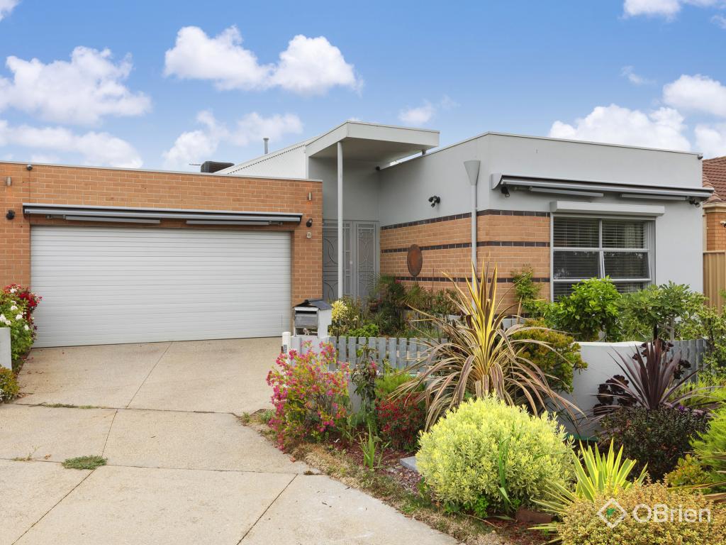 6 Jells Pl, Caroline Springs, VIC 3023