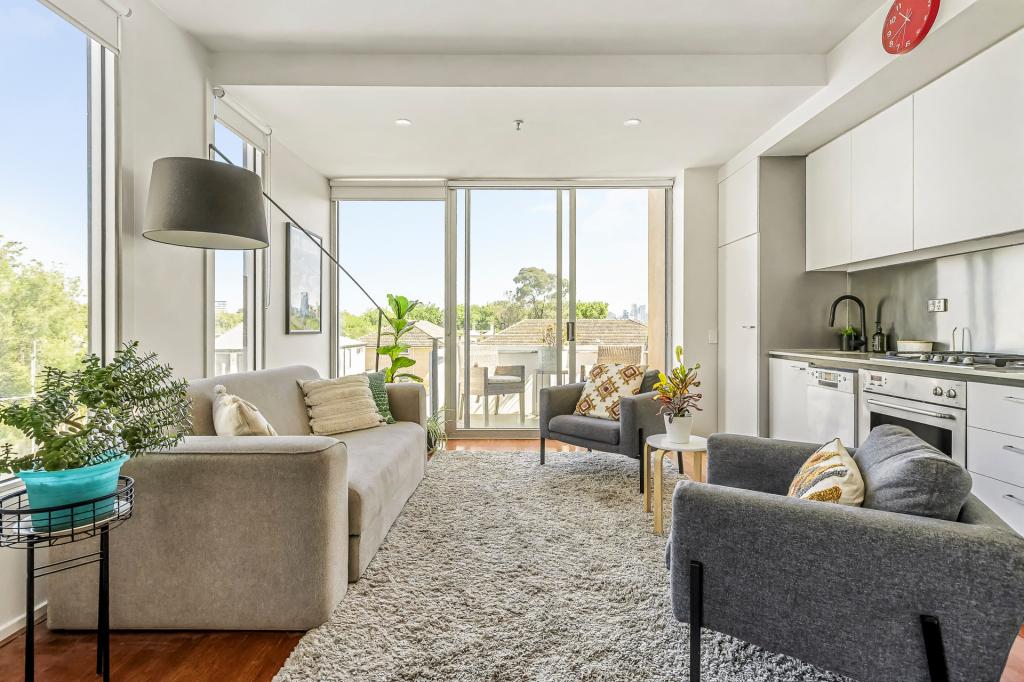 17/52 Fitzroy St, St Kilda, VIC 3182