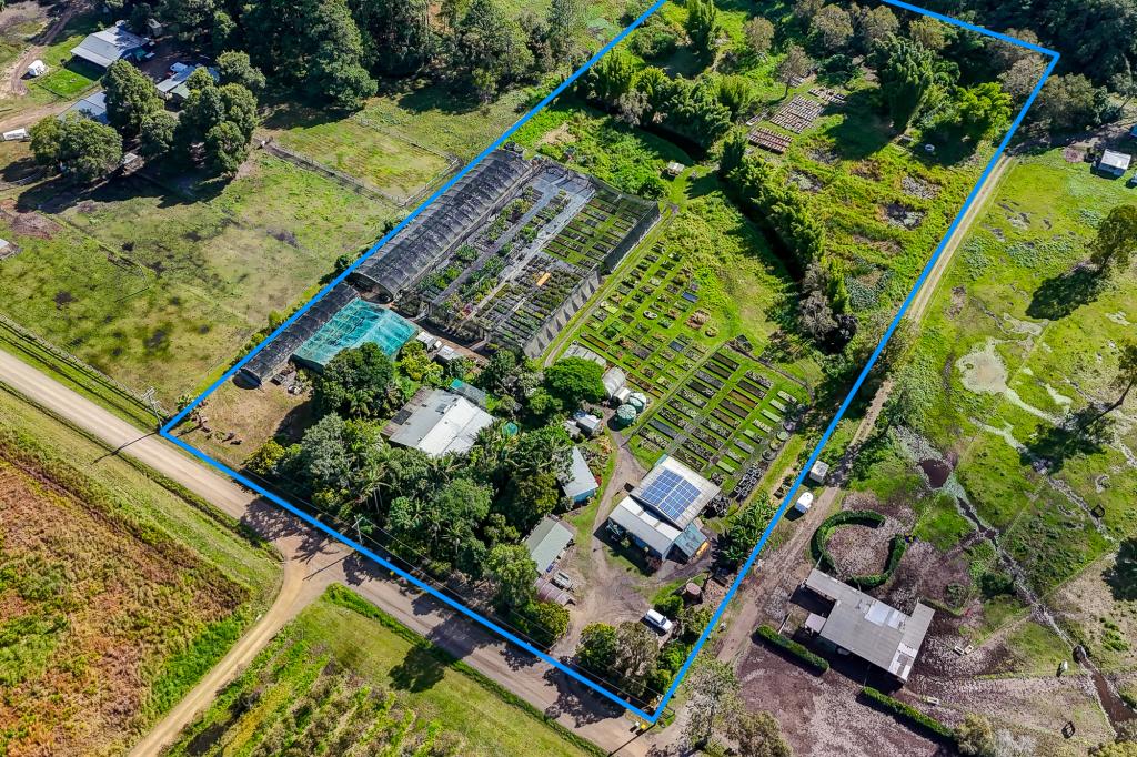 283 Fraser Rd, Beerwah, QLD 4519