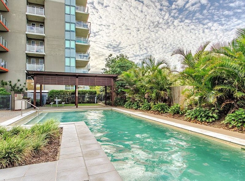 5105/12 Executive Dr, Burleigh Waters, QLD 4220