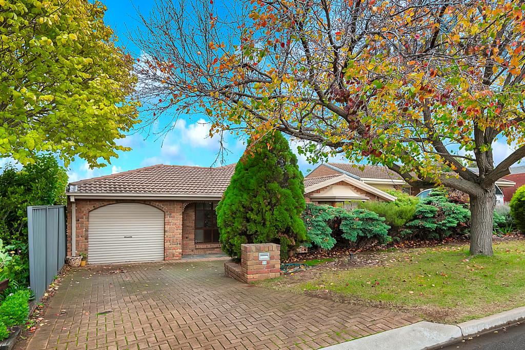 10 Gibbs Cres, Golden Grove, SA 5125