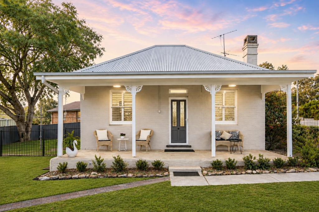 2 Kevin Pl, Thirlmere, NSW 2572