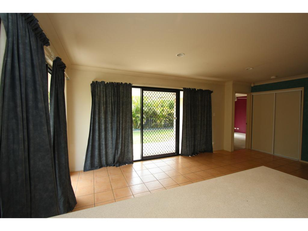 12 Mallan Pl, Kuraby, QLD 4112