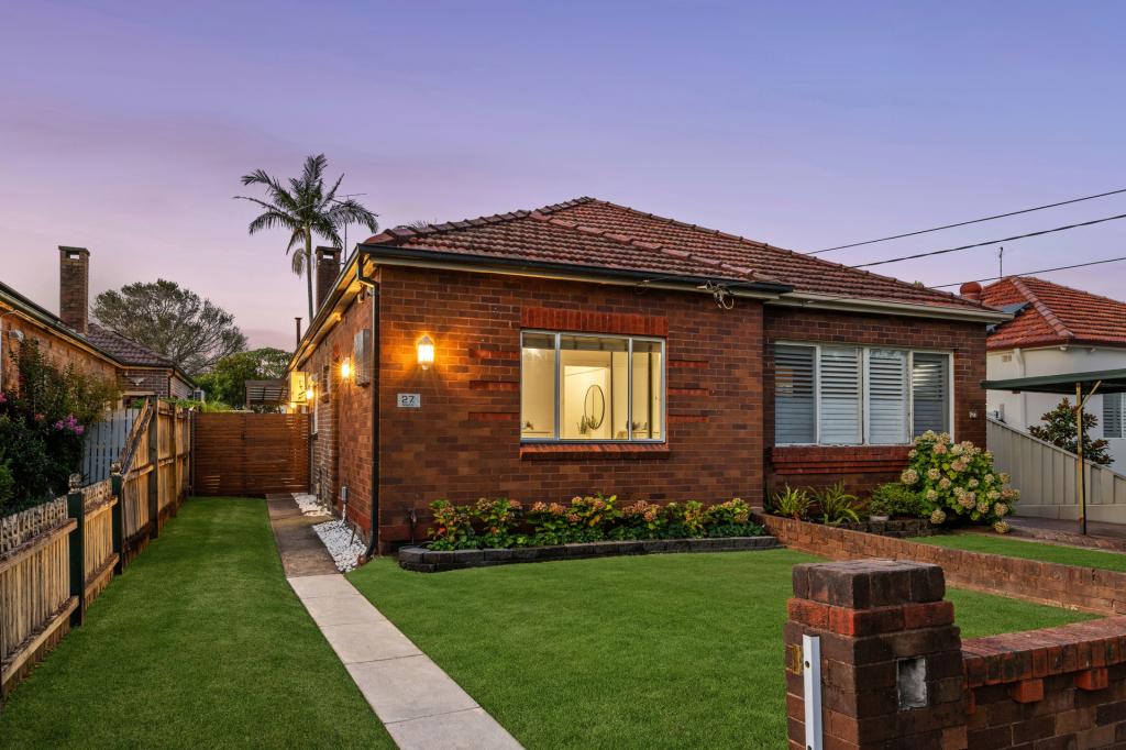 27a Yandarlo St, Croydon Park, NSW 2133