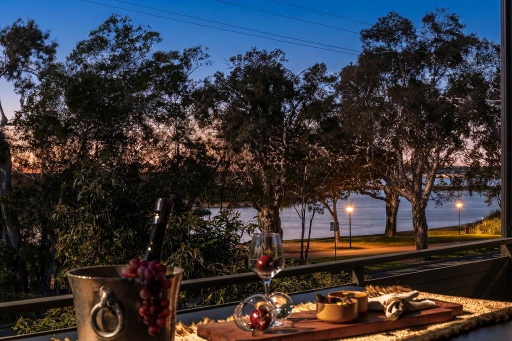2/38 Broadwater Ave, Maroochydore, QLD 4558