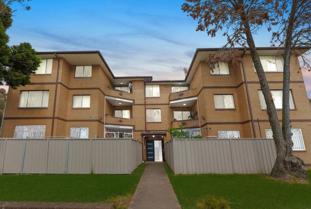 11/41-43 Rosemont St S, Punchbowl, NSW 2196