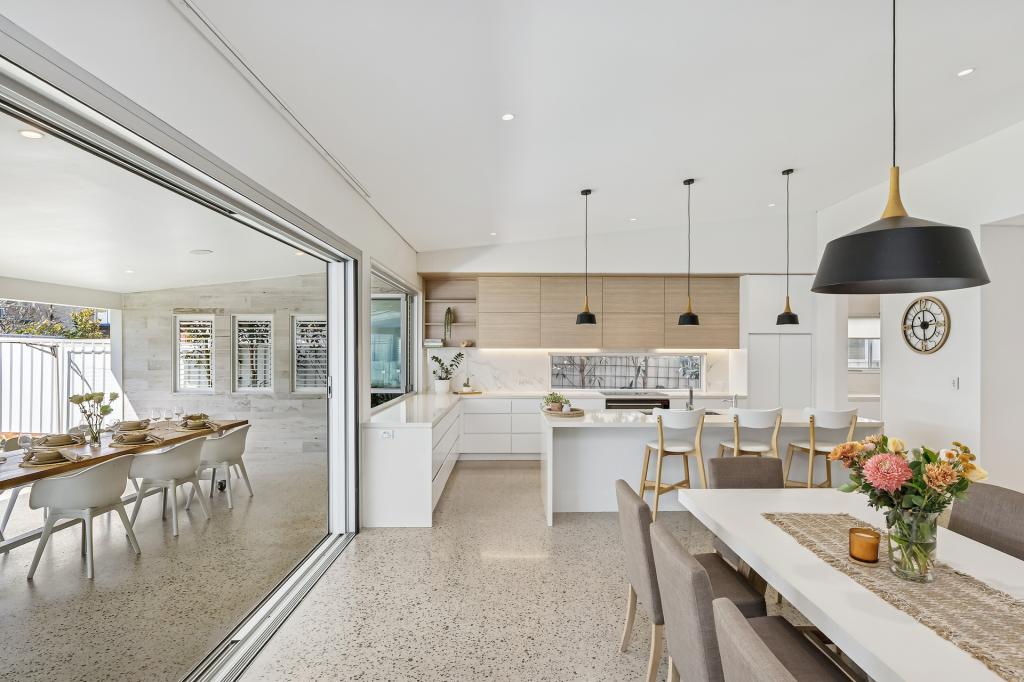 10 Binburra Ave, Toowoon Bay, NSW 2261