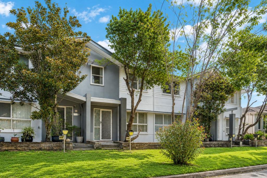 2/30 Seashell Ave, Coomera, QLD 4209