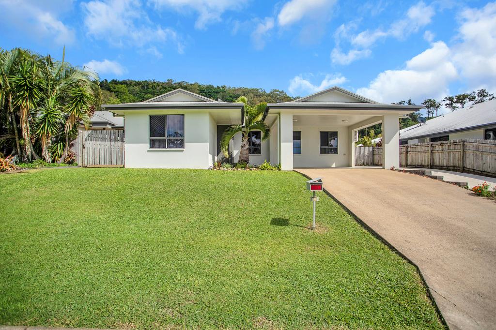 80 West St, Sarina, QLD 4737