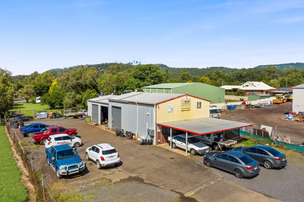 8571 Warrego Hwy, Withcott, QLD 4352