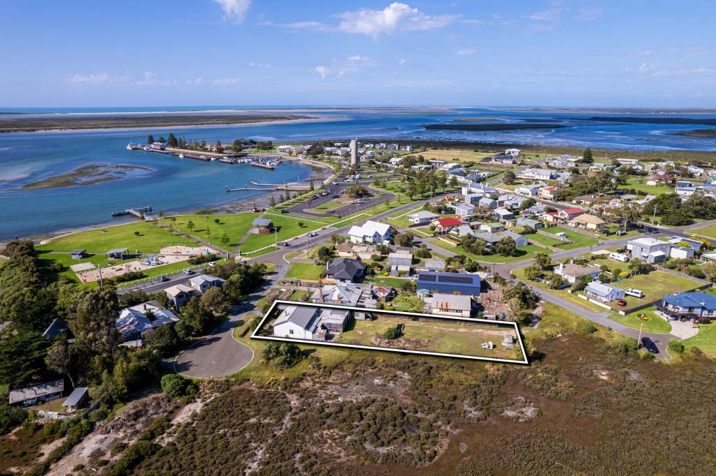 37 Napier St, Port Albert, VIC 3971