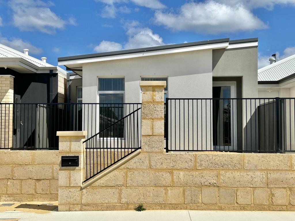 177 Badgerup Ave, Lakelands, WA 6180