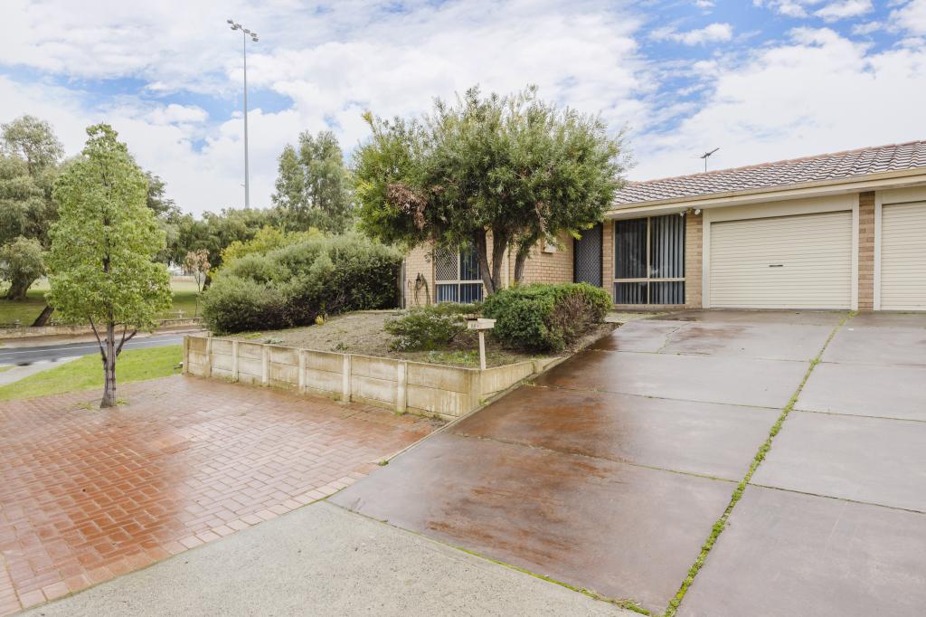 98b Balanus Way, Heathridge, WA 6027