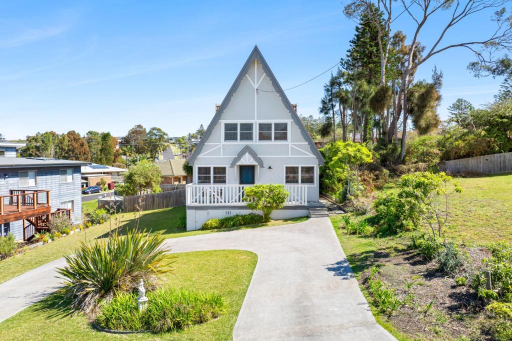 3 Kitchener Rd, Tuross Head, NSW 2537