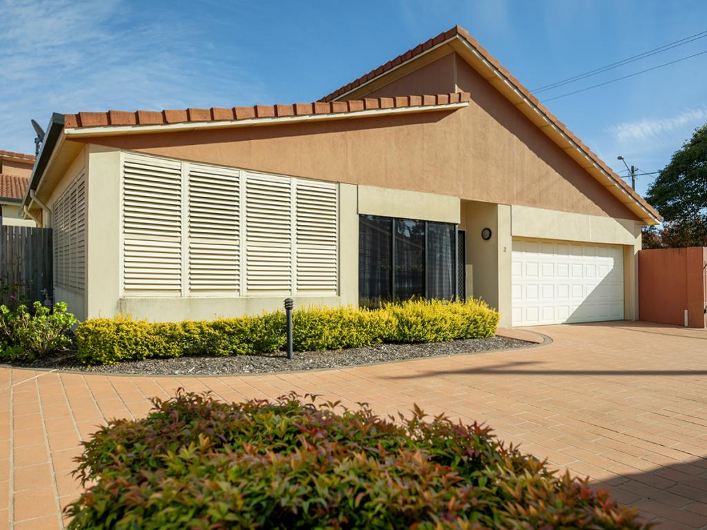 2/224 Herries St, Newtown, QLD 4350