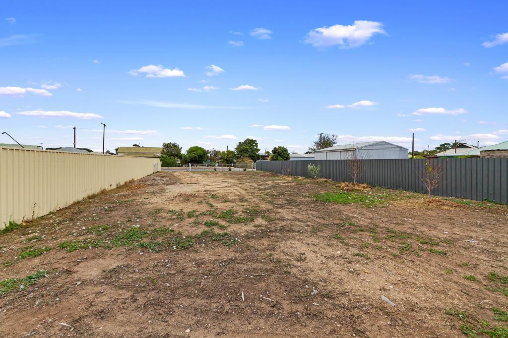 3 Edwin St, Yorketown, SA 5576