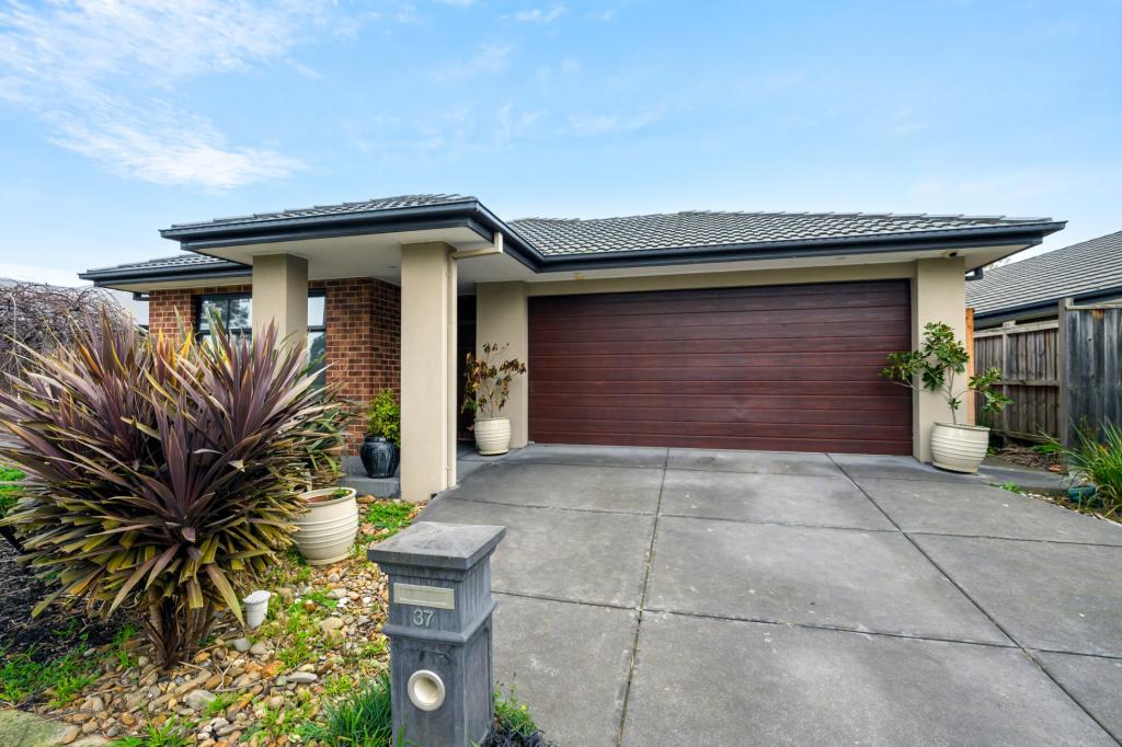 37 WATERWAY BVD, DOREEN, VIC 3754