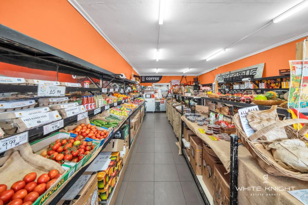 82 GLENGALA RD, SUNSHINE WEST, VIC 3020