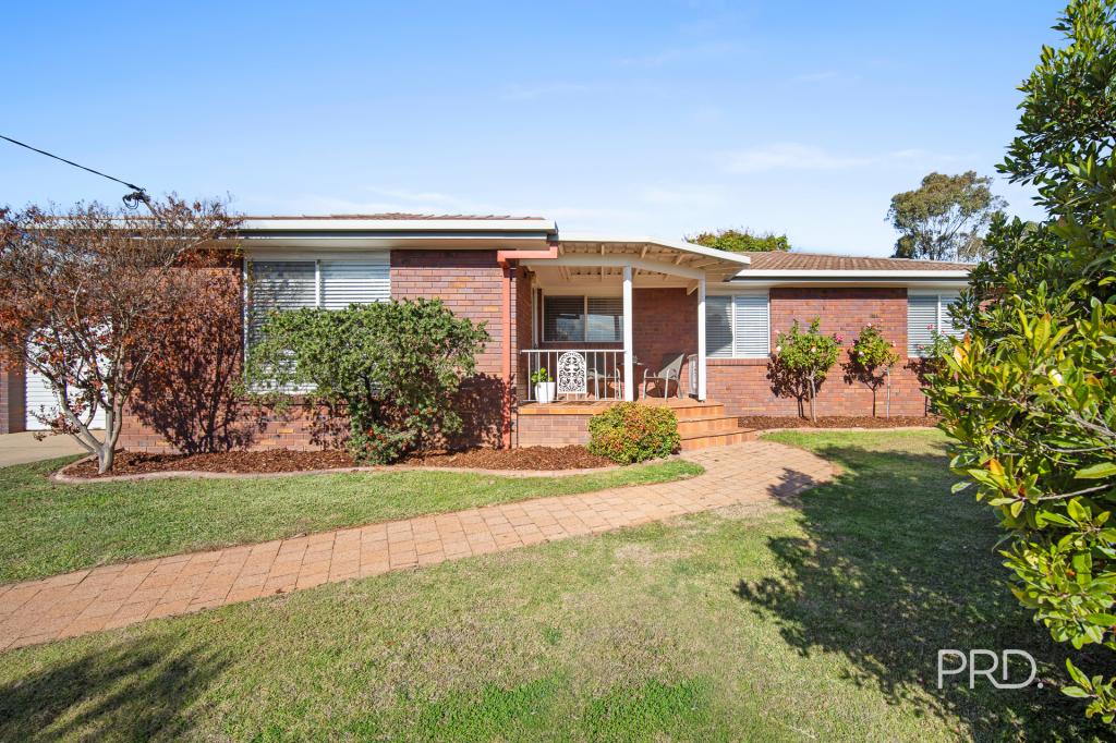 29 Mallory St, Ashmont, NSW 2650