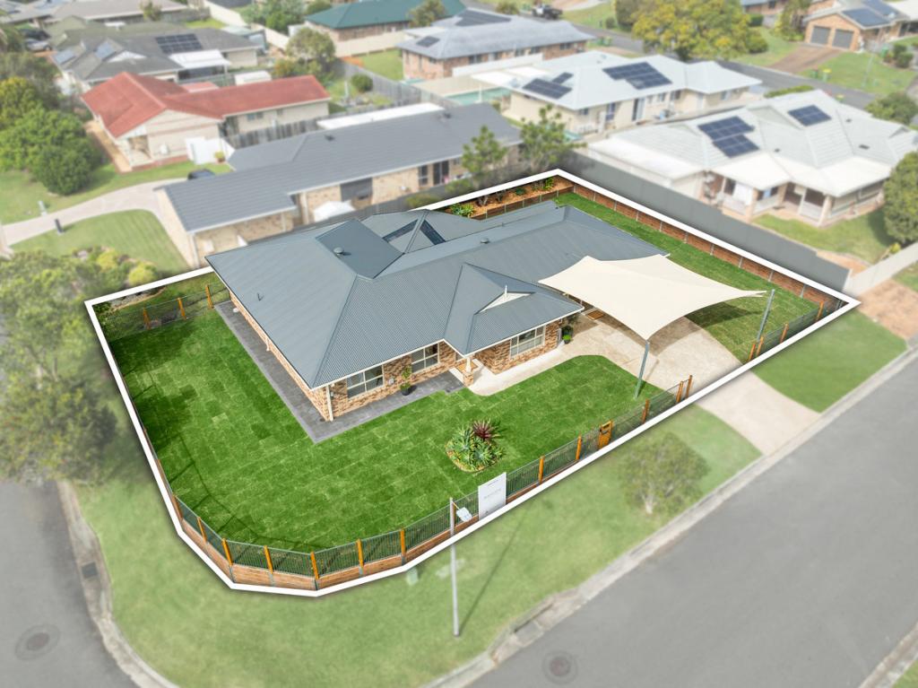 7 Almond Ave, Birkdale, QLD 4159