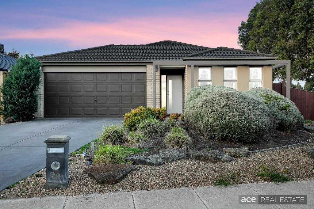 98 Yuruga Bvd, Point Cook, VIC 3030